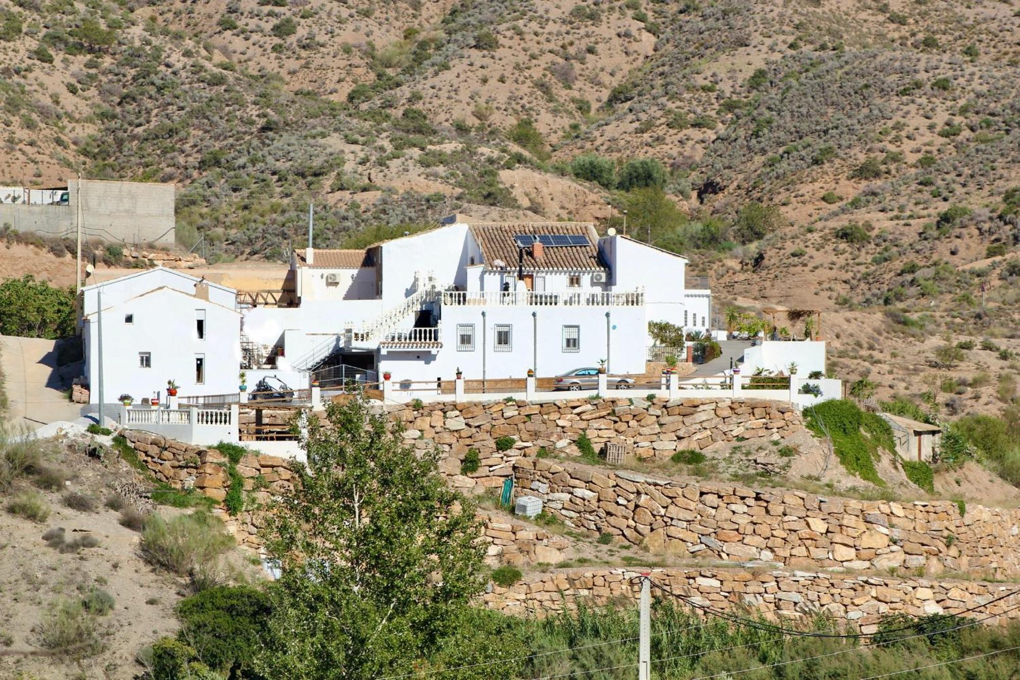 Rambla Retreats Apartment Rojo With Shared Pool & Hot Tub Stunning Views In Oria Екстериор снимка